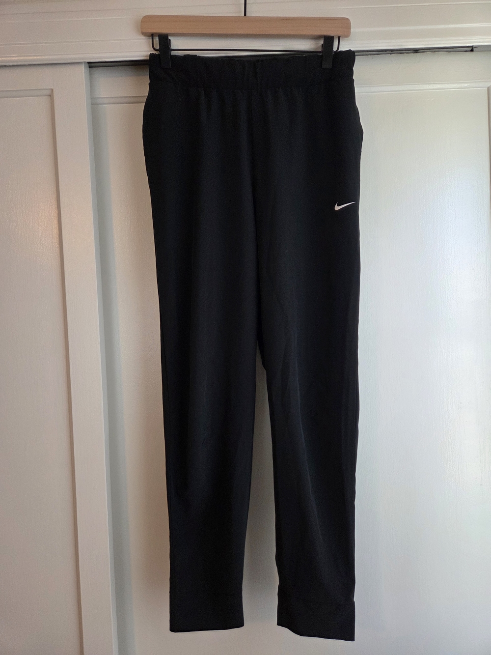Nike Women's Black Jogger Pants Dri-FIT Medium